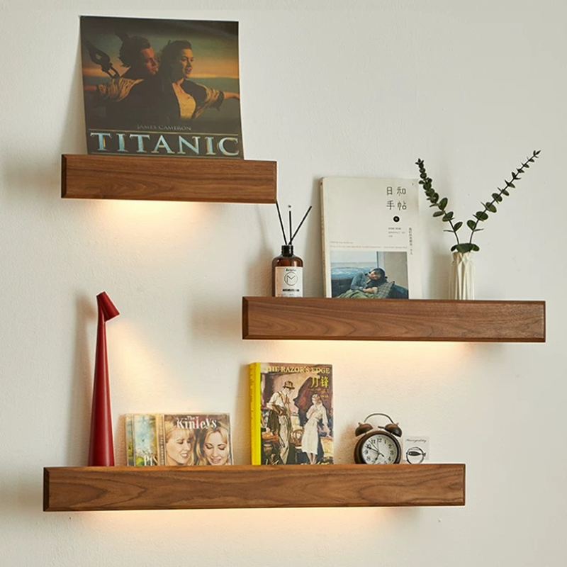 Solid Wood Wall Storage Shelf  – Lighting And Decor Magazine recenzja i cena
