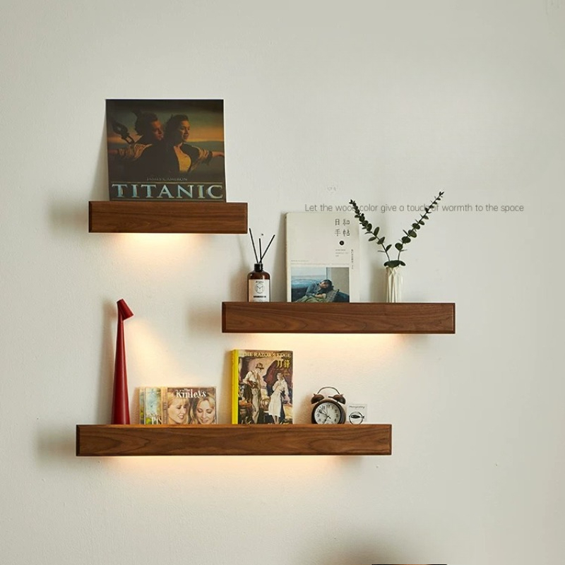 Solid Wood Wall Storage Shelf  – Lighting And Decor Magazine recenzja i cena